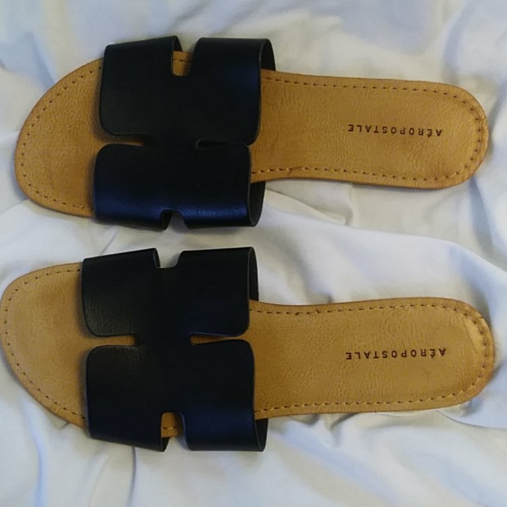 Aeropostale sandals